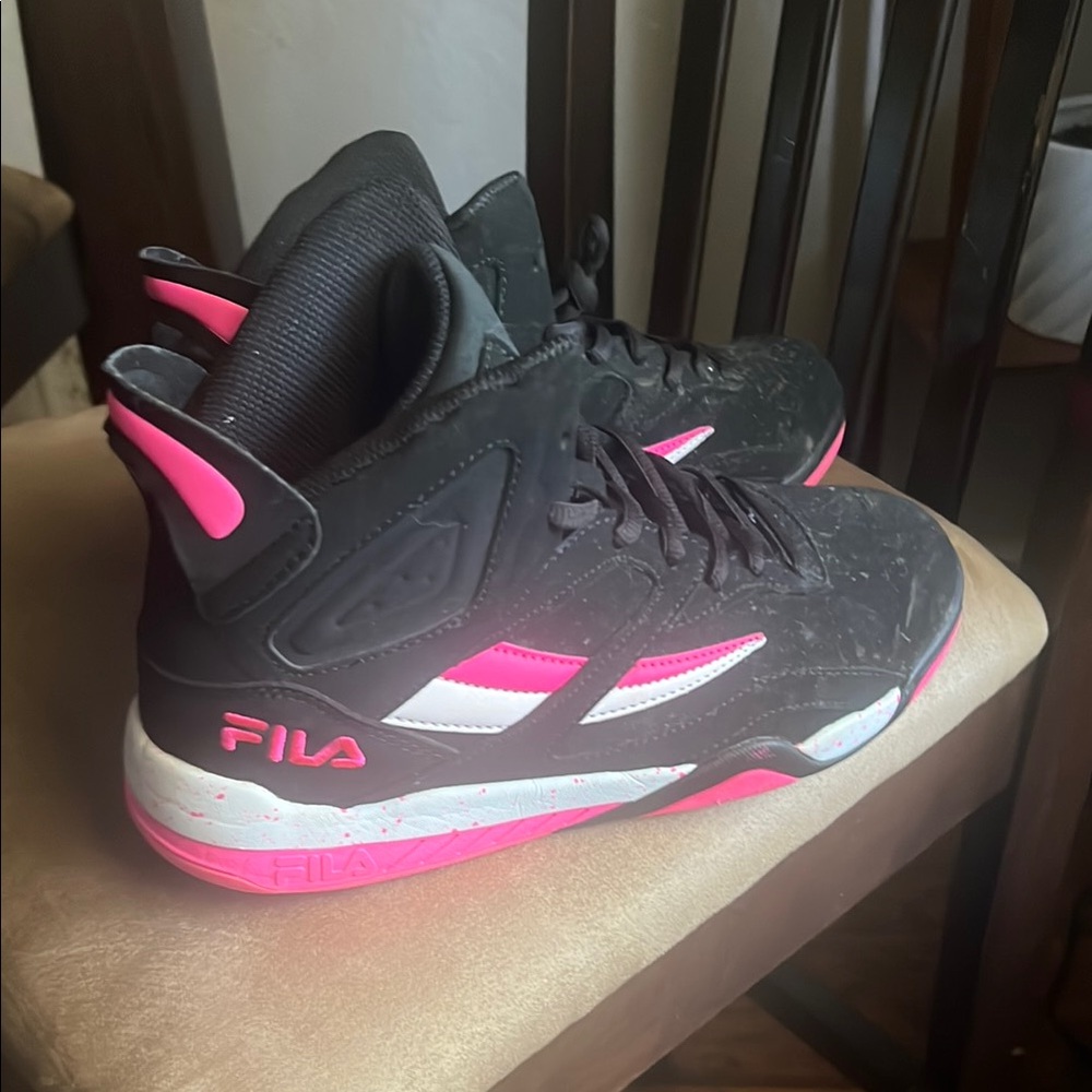 Fila Black and Pink Athletic Sneakers
